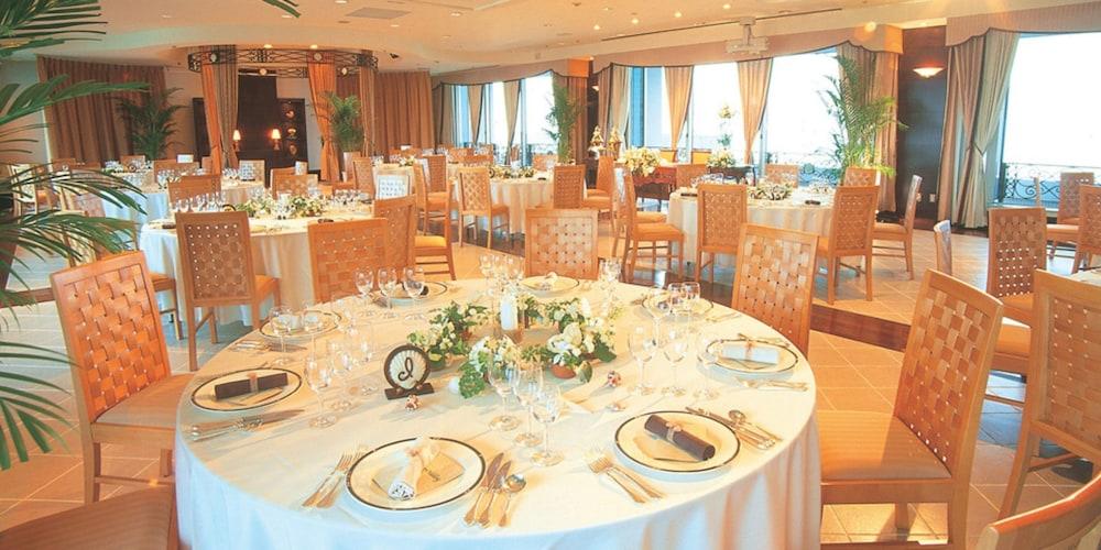 Hotel Green Tower Makuhari Chiba Dış mekan fotoğraf