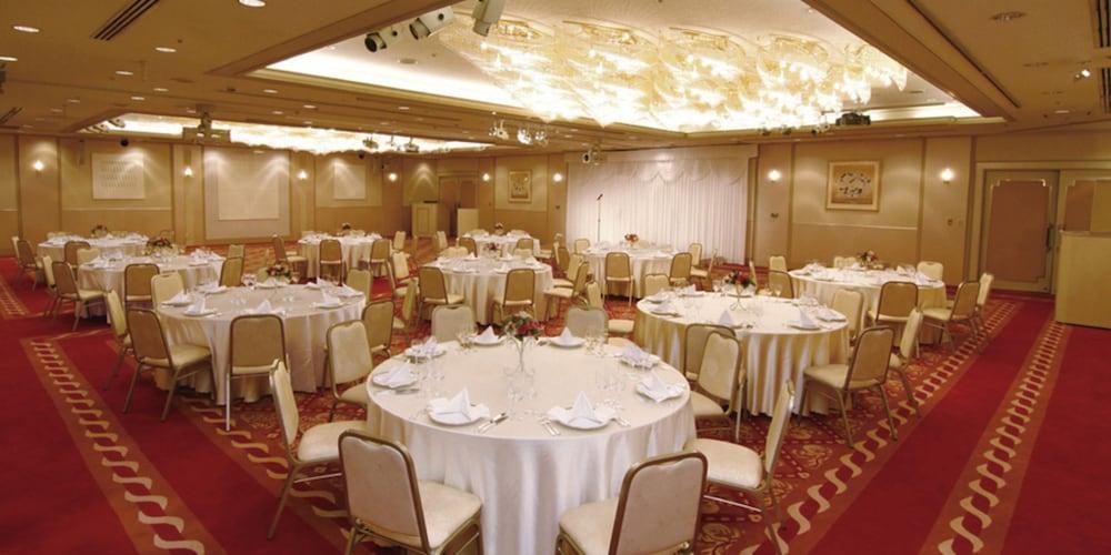 Hotel Green Tower Makuhari Chiba Dış mekan fotoğraf
