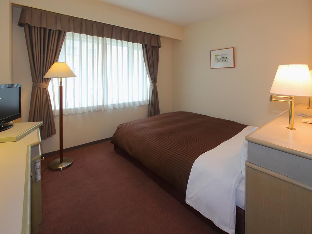 Hotel Green Tower Makuhari Chiba Dış mekan fotoğraf
